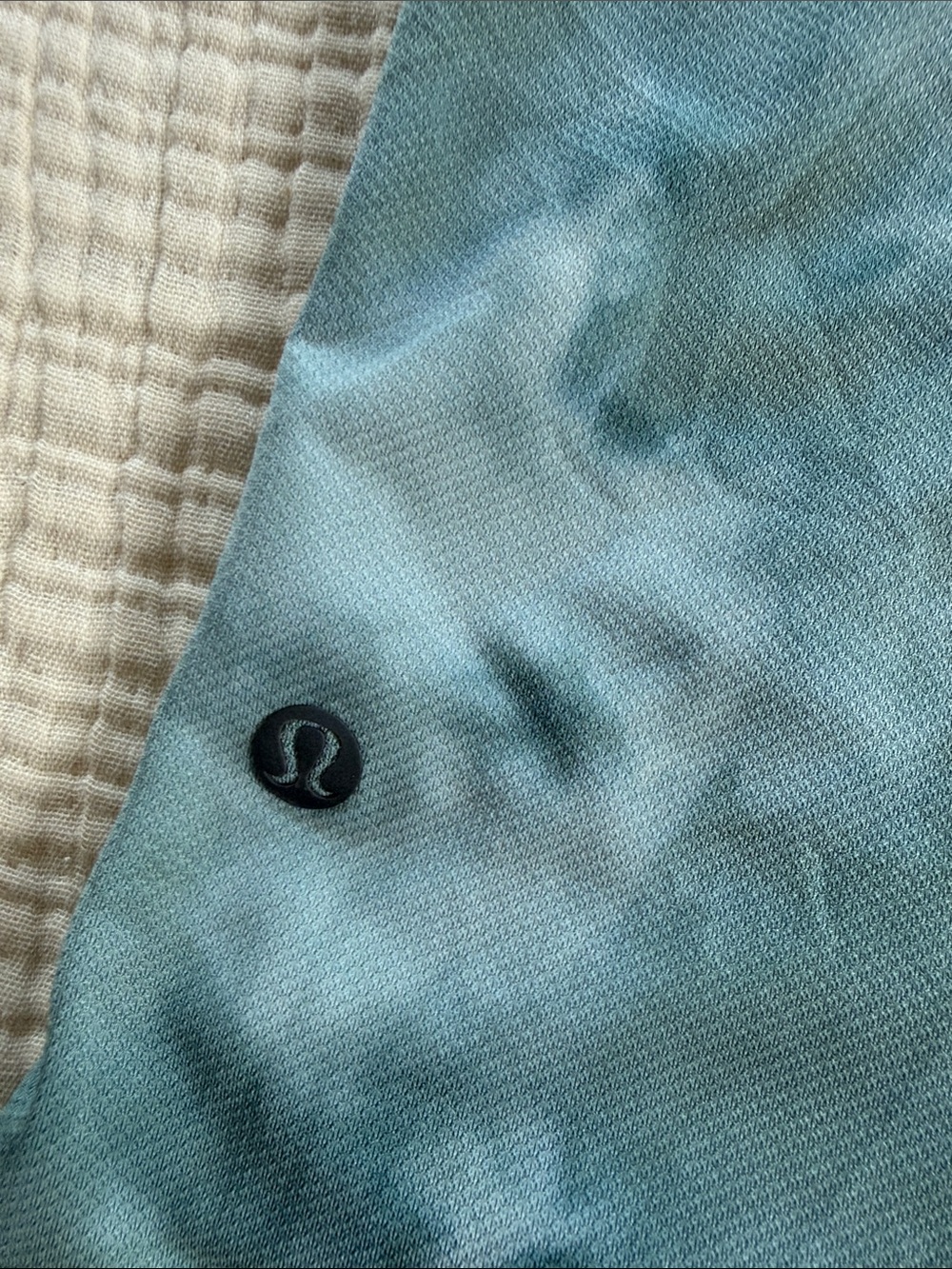lululemon athletica Teal Tie-Dye Men's Tank - Picture 5 of 5